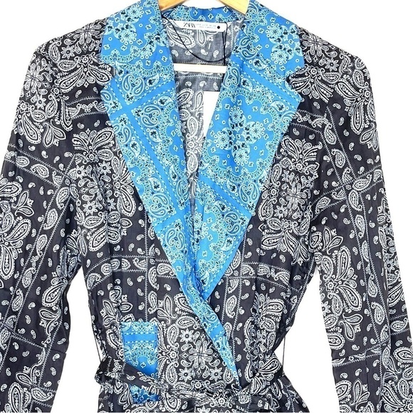 New Zara Black and Blue Paisley Print Retro Collared Wrap Top US S - Picture 8 of 9